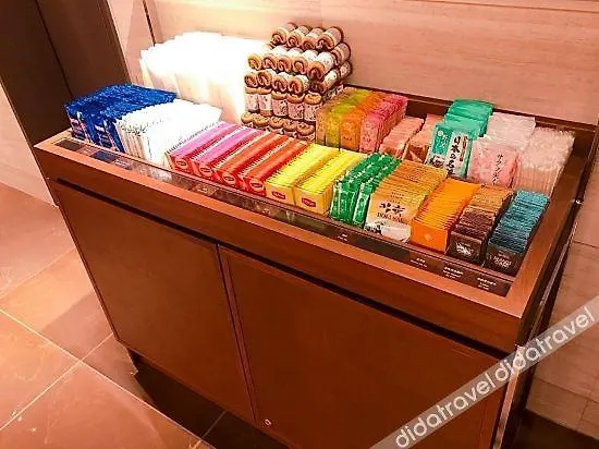 Via Inn Prime Nihonbashi Ningyocho Tokio 3*,